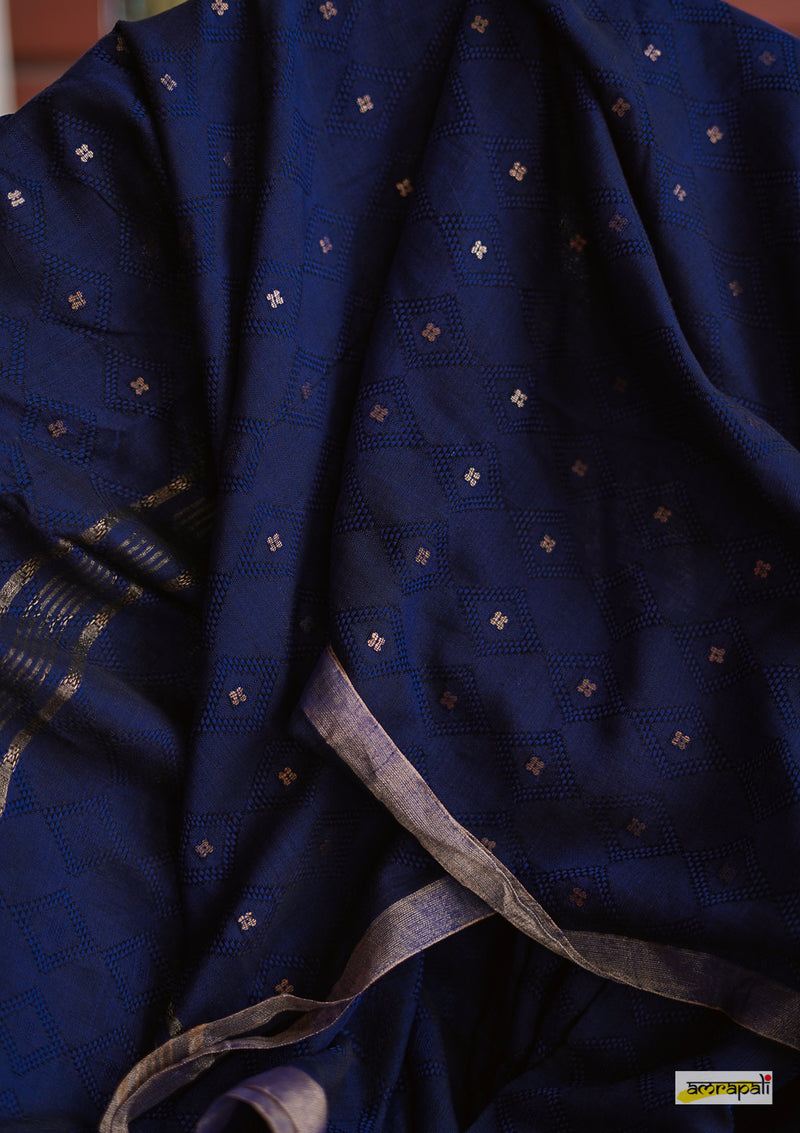 Pure Mercerised Cotton in Jacquard Weave with Woven Sequins – Amrapali ...
