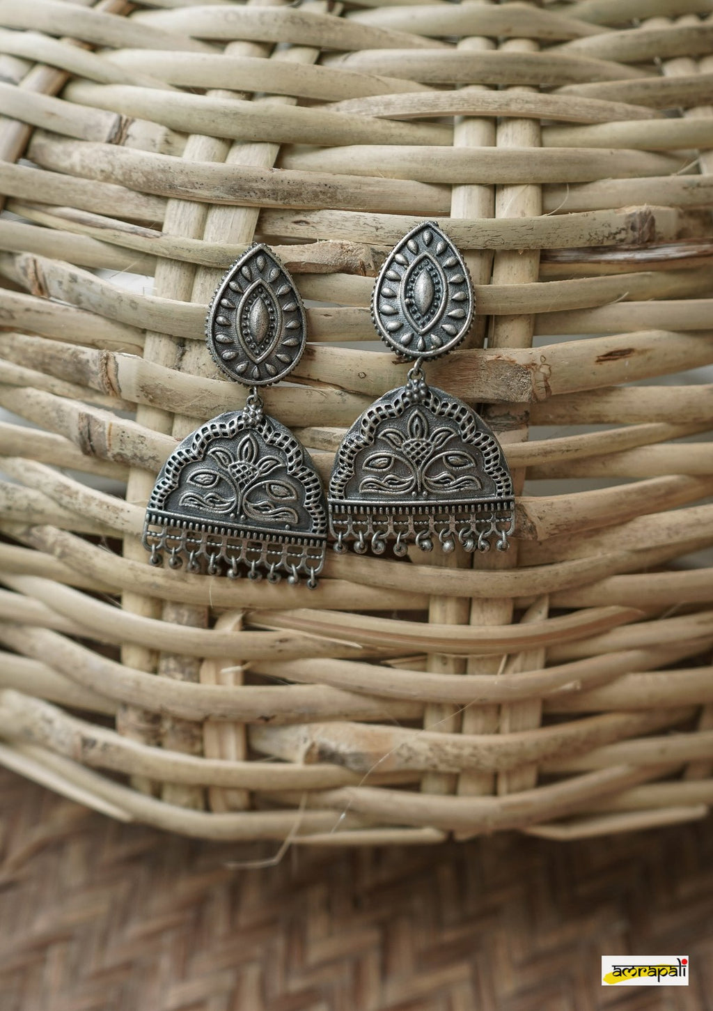 Amrapali hot sale silver jhumkas