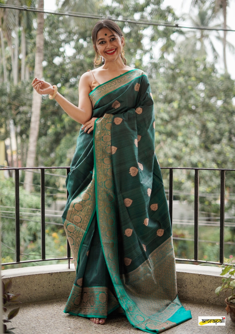 Cameo Off White Tussar Banarasi Silk Saree – MySilkLove